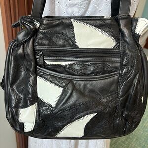 Vintage 1980s patchwork leather bag shoulder bag  3 compartment  black/white EVC